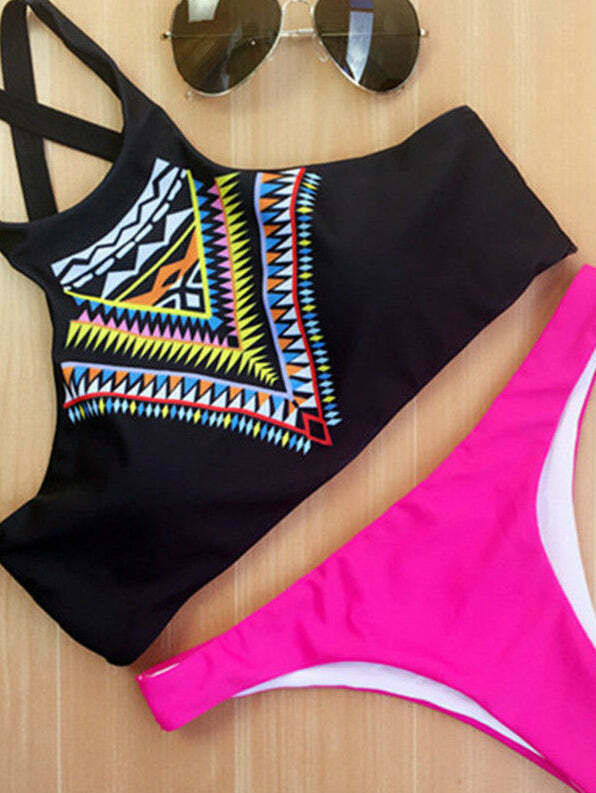 Y2K Aesthetic High Neck Push-Up Bikini Set with Geometric Design Y2K Aesthetic High Neck Push-Up Bikini Set with Geometric Design