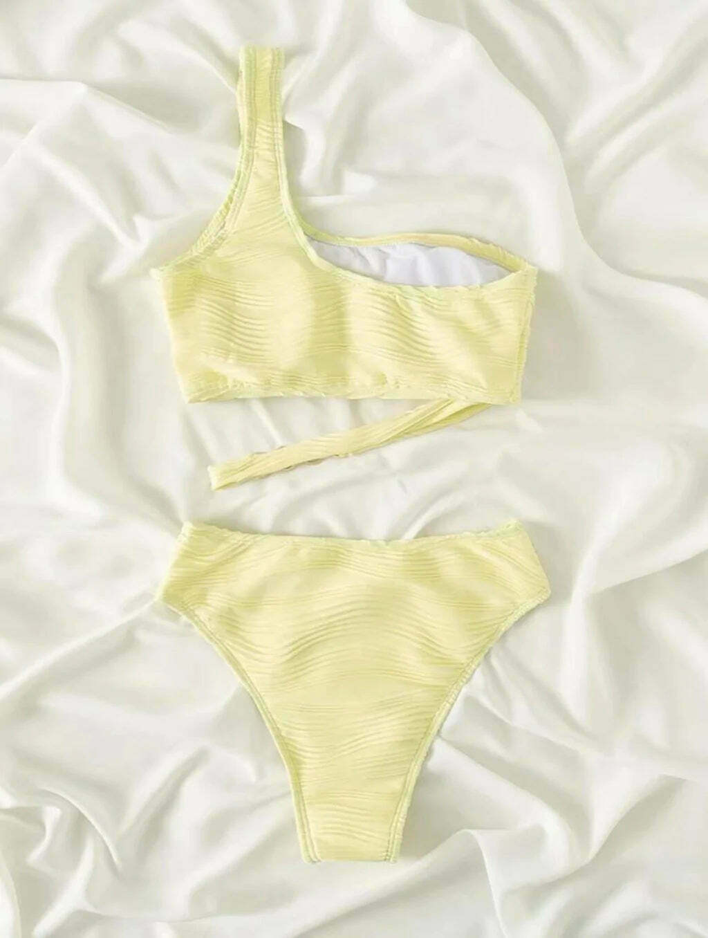 Y2K Aesthetic Irregular Hollow One-Shoulder Bikini for Niche Women Fashion Y2K Aesthetic Irregular Hollow One-Shoulder Bikini for Niche Women Fashion