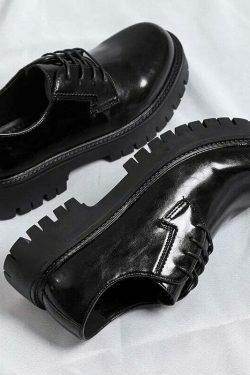 Y2K Aesthetic Lace-Up Chunky Sole Derby Shoes - Coquette Fashion with Grunge &