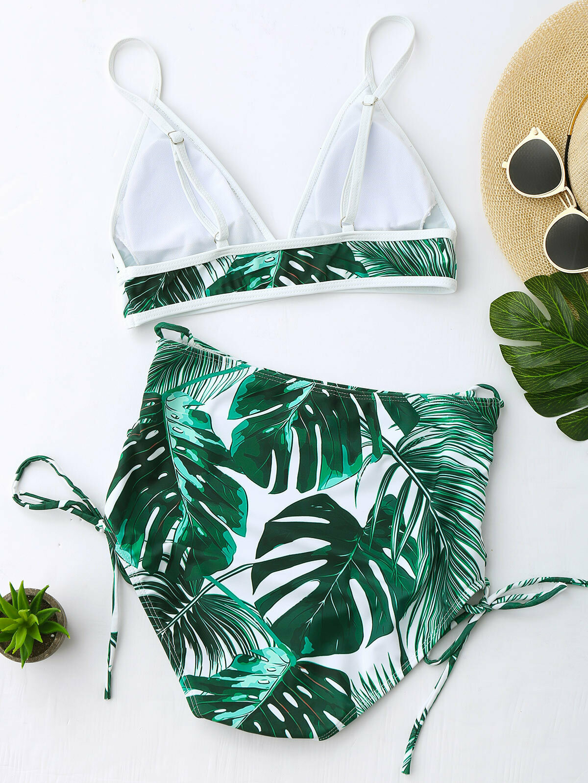 Y2K Aesthetic Leaf High Cut Cami Print Bikini for Niche Women Fashion Y2K Aesthetic Leaf High Cut Cami Print Bikini for Niche Women Fashion