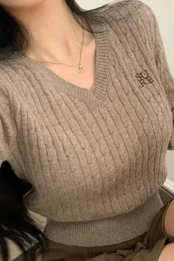 Y2K Aesthetic Long Sleeve V-Neck Cable-Knit Crop Top with Embroidered Lettering