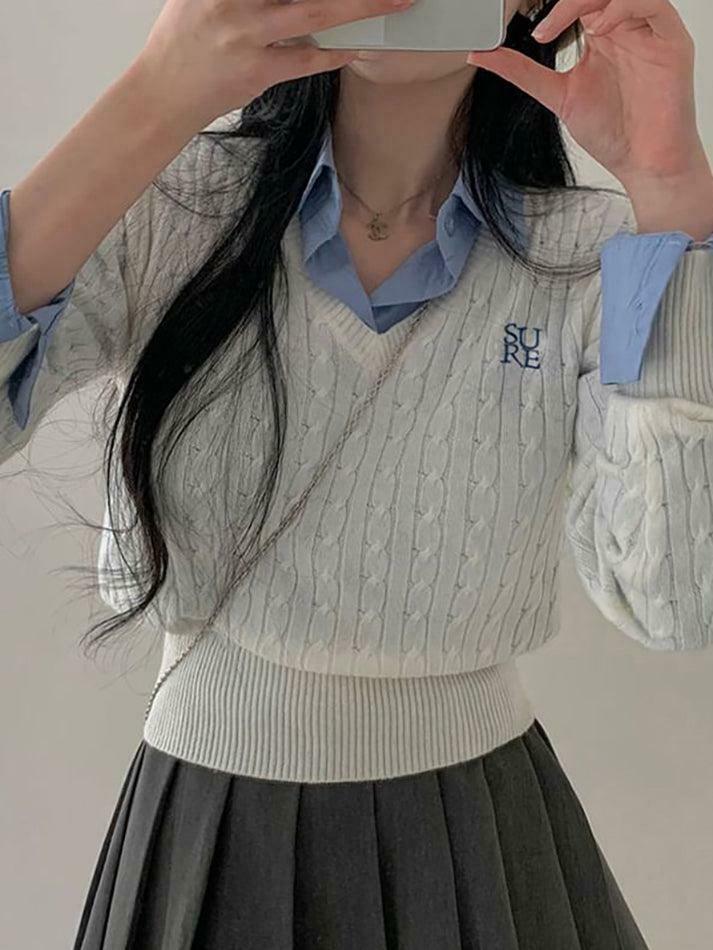 Y2K Aesthetic Long Sleeve V-Neck Cable-Knit Crop Top with Embroidered Lettering Y2K Aesthetic Long Sleeve V-Neck Cable-Knit Crop Top with Embroidered Lettering