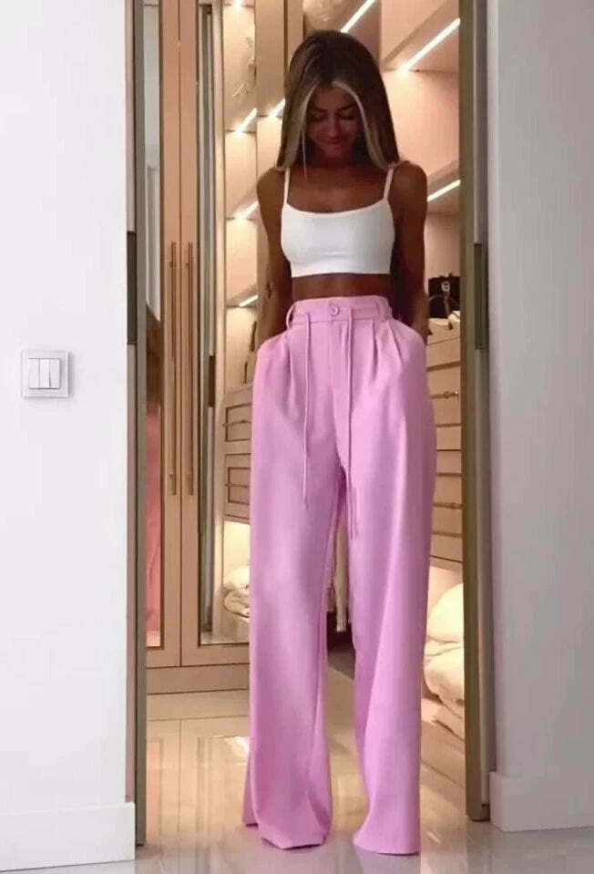 Y2K Aesthetic Loose Pink Cargo Pant with White Crop Top - Coquette Fashion for Women