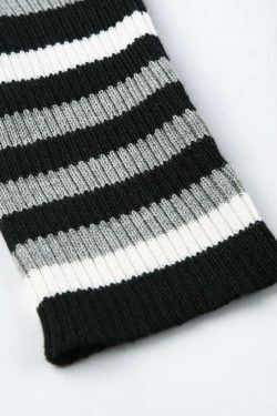 Y2K Aesthetic Off-Shoulder Sweater: Coquette & Grunge Style Contrast Color Slim Fit