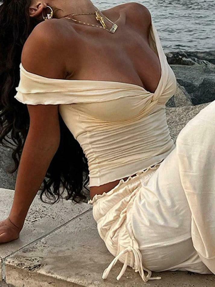 Y2K Aesthetic Off-Shoulder Twist Tee: Coquette & Grunge Style, Cute Tops for Women Y2K Aesthetic Off-Shoulder Twist Tee: Coquette & Grunge Style, Cute Tops for Women