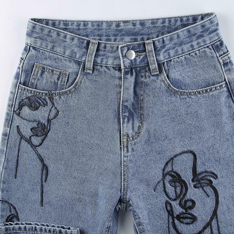 Y2K Aesthetic Outline Embroidery Mom Jeans - Coquette Grunge Fashion for Women Y2K Aesthetic Outline Embroidery Mom Jeans - Coquette Grunge Fashion for Women