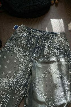Y2K Aesthetic Paisley Baggy Jeans: Coquette Style with Grunge & Pastel Goth Vibes