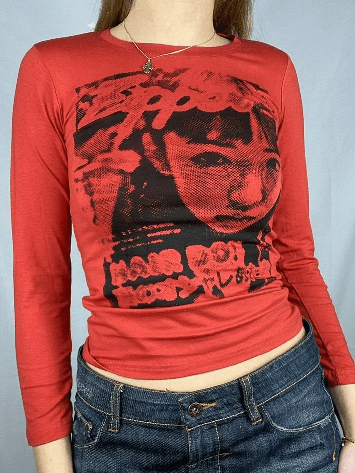 Y2K Aesthetic Pixel Face Print Long Sleeve Tee for Women - Coquette & Grunge Style Fashion Y2K Aesthetic Pixel Face Print Long Sleeve Tee for Women - Coquette & Grunge Style Fashion