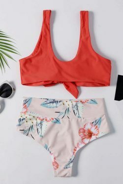 Y2K Aesthetic Plunge Knot Printed Bikini Set in Coquette Style