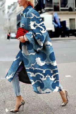 Y2K Aesthetic Printed Windbreaker with Flare Sleeves