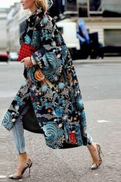 Y2K Aesthetic Printed Windbreaker with Flare Sleeves