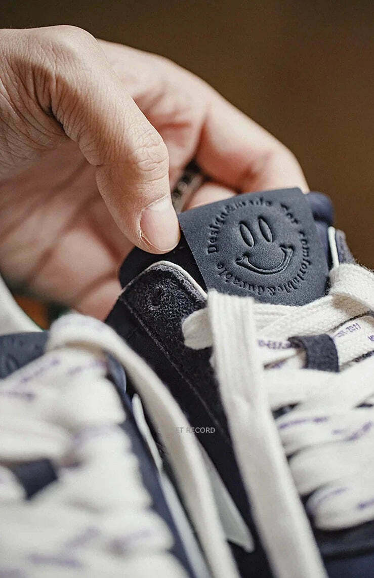 Y2K Aesthetic Retro Revival Sneakers for Niche Women Fashion Y2K Aesthetic Retro Revival Sneakers for Niche Women Fashion