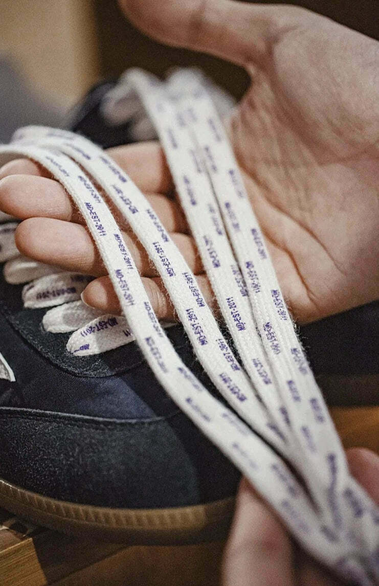 Y2K Aesthetic Retro Revival Sneakers for Niche Women Fashion Y2K Aesthetic Retro Revival Sneakers for Niche Women Fashion