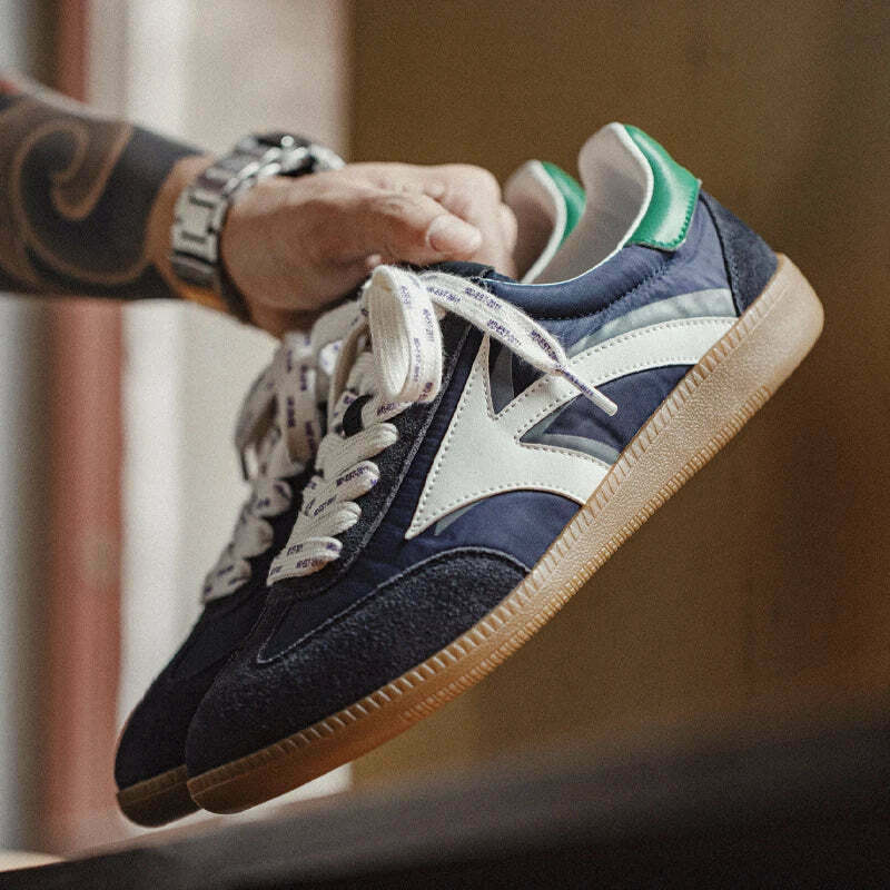 Y2K Aesthetic Retro Revival Sneakers for Niche Women Fashion Y2K Aesthetic Retro Revival Sneakers for Niche Women Fashion