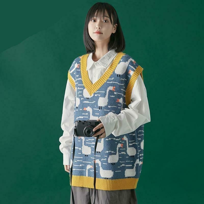 Y2K Aesthetic Retro V-Neck Loose Vest for Women - Coquette & Grunge Style Fashion