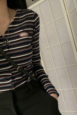 Y2K Aesthetic Ribbed Polo Shirt for Women - Coquette Style Grunge Fashion with Pastel Goth Vibes