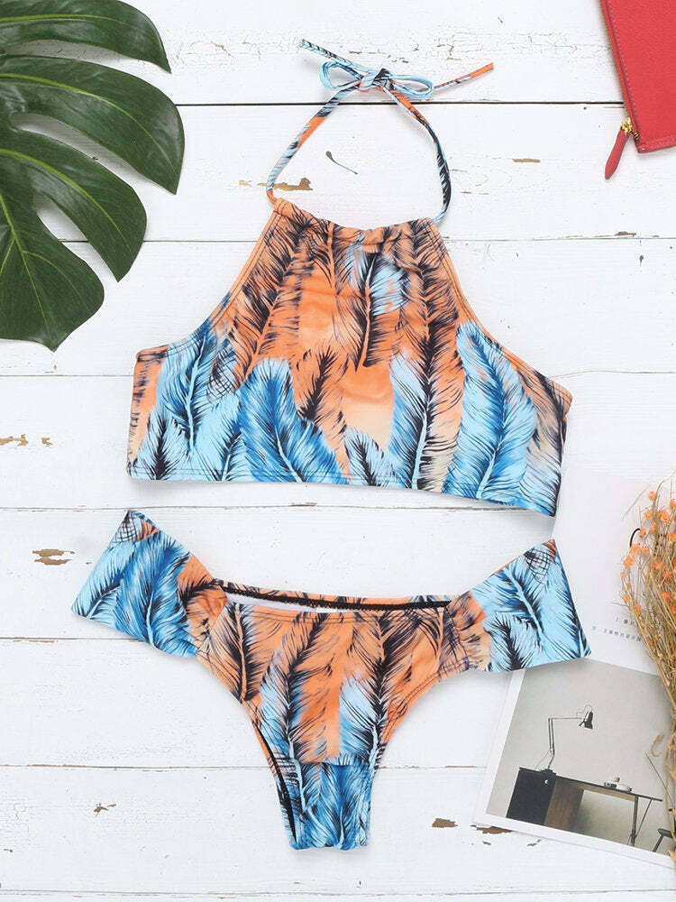 Y2K Aesthetic Scoop Back String Halter Bikinis - Women's Fashion Swimsuits Y2K Aesthetic Scoop Back String Halter Bikinis - Women's Fashion Swimsuits