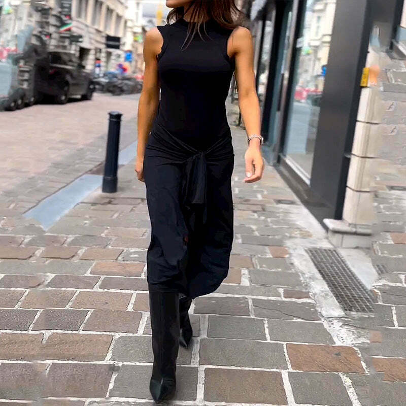 Y2K Aesthetic Sleeveless Black Pleated Dress - Coquette Style Cargo Skirt Outfit Y2K Aesthetic Sleeveless Black Pleated Dress - Coquette Style Cargo Skirt Outfit