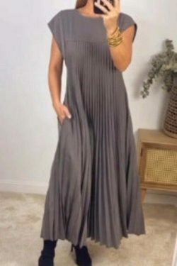 Y2K Aesthetic Sleeveless Pleated Dress for Women - Coquette Style with Grunge and Pastel Goth Vibes