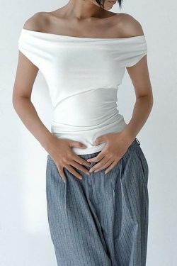 Y2K Aesthetic Sleeveless Scoop Neck Plain Tee for Women - Coquette & Grunge Style Fashion