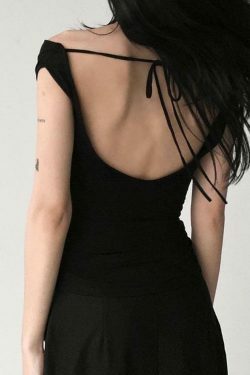 Y2K Aesthetic Sleeveless Scoop Neck Plain Tee for Women - Coquette & Grunge Style Fashion