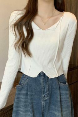 Y2K Aesthetic Solid V-Neck Slit Hem Long Sleeve Knit Sweater