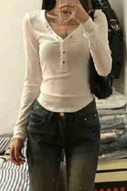 Y2K Aesthetic Solid V-Neck Snap Button Slim Long Sleeve Knit Sweater