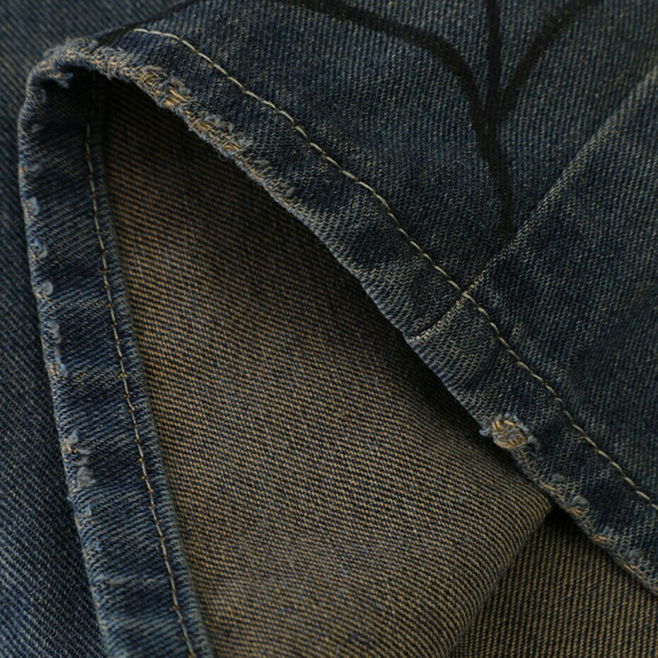 Y2K Aesthetic Spider Print Denim Shorts for Women - Coquette Style Grunge Fashion Y2K Aesthetic Spider Print Denim Shorts for Women - Coquette Style Grunge Fashion