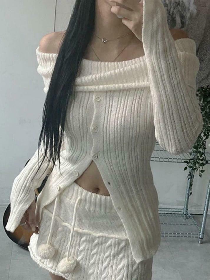 Y2K Aesthetic Split Buttoned Ribbed Knit Top for Women - Coquette & Grunge Style Fashion Y2K Aesthetic Split Buttoned Ribbed Knit Top for Women - Coquette & Grunge Style Fashion