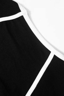 Y2K Aesthetic Square Neck Long Sleeve Tee with Contrast Color Piping - Coquette Fashion for Women