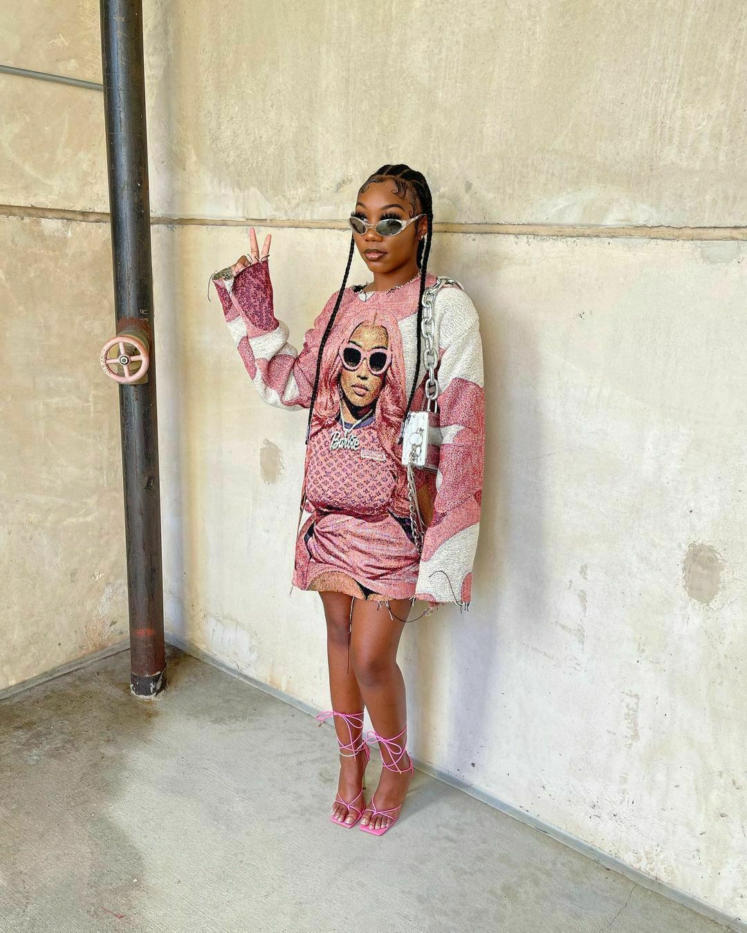 Y2K Aesthetic Star Print Dress - Coquette Style Grunge Fashion - Cute Tops & Cargo Skirt Combo