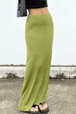 Y2K Aesthetic Stretchy Maxi Skirt in Coquette Style with Grunge Influence