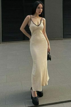 Y2K Aesthetic Suspender Dress with V-Neck and Grunge Style, Coquette Fashion for Women