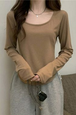 Y2K Aesthetic Titania Top: Coquette Style with Grunge Flair