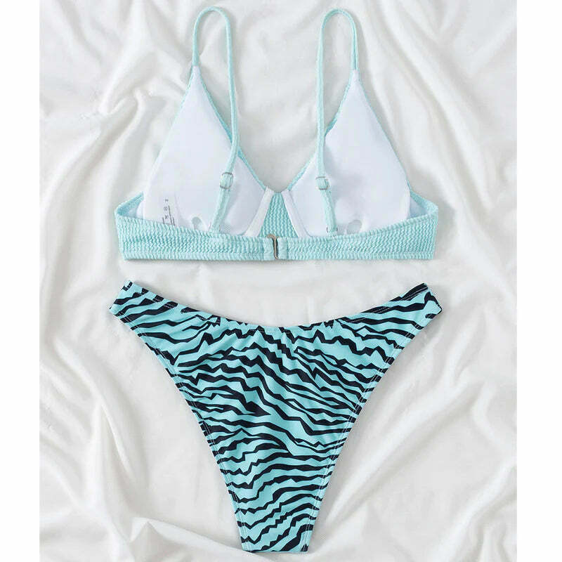 Y2K Aesthetic Triangle Print Bikini - Sexy and Stylish Swimwear for Women