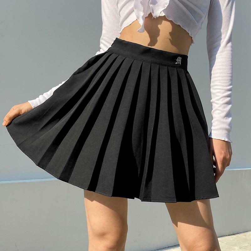Y2K Aesthetic Vintage Pleated Mini Skirt - Coquette Style with Grunge Vibes Y2K Aesthetic Vintage Pleated Mini Skirt - Coquette Style with Grunge Vibes