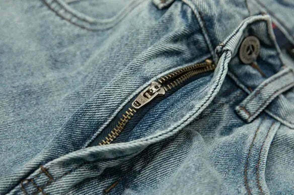 Y2K Balloon Fit Distressed Denim Jeans - Coquette Aesthetic Grunge & Pastel Goth Style