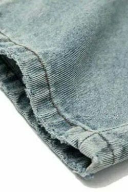 Y2K Balloon Fit Distressed Denim Jeans - Coquette Aesthetic Grunge & Pastel Goth Style