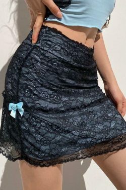 Y2K Dark Academia Aesthetic Goth Mini Skirt - Vintage Style for Modern Elegance