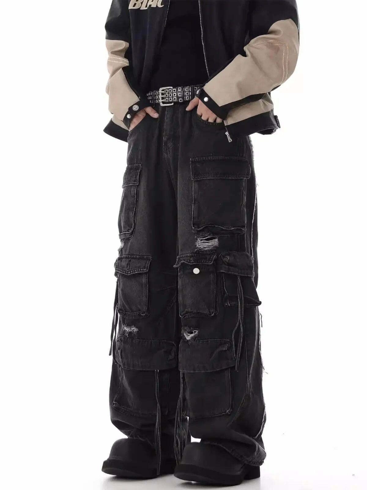 Y2K Destroyed Baggy Cargo Jeans: Ultimate Women's Fashion Statement Y2K Destroyed Baggy Cargo Jeans: Ultimate Women's Fashion Statement