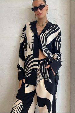 Y2K Fashion Cargo Skirt Set with Coquette Aesthetic & Grunge Style - Pastel Goth Vibes