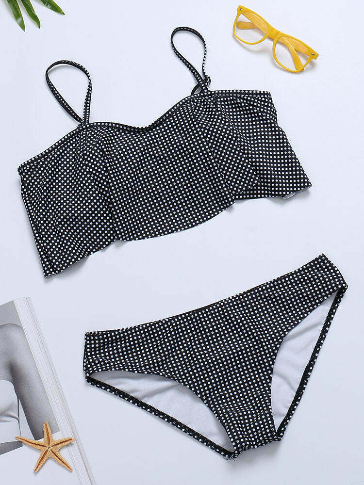 Y2K Fashion: Flouncy Polka Dot Bikini Set with Removable Straps for a Coquette Aesthetic Y2K Fashion: Flouncy Polka Dot Bikini Set with Removable Straps for a Coquette Aesthetic