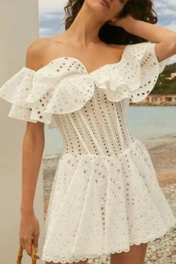 Y2K Fashion: One-Shoulder Ruffled Embroidery Dress for Coquette Aesthetic - Slim Waist, Grunge Style