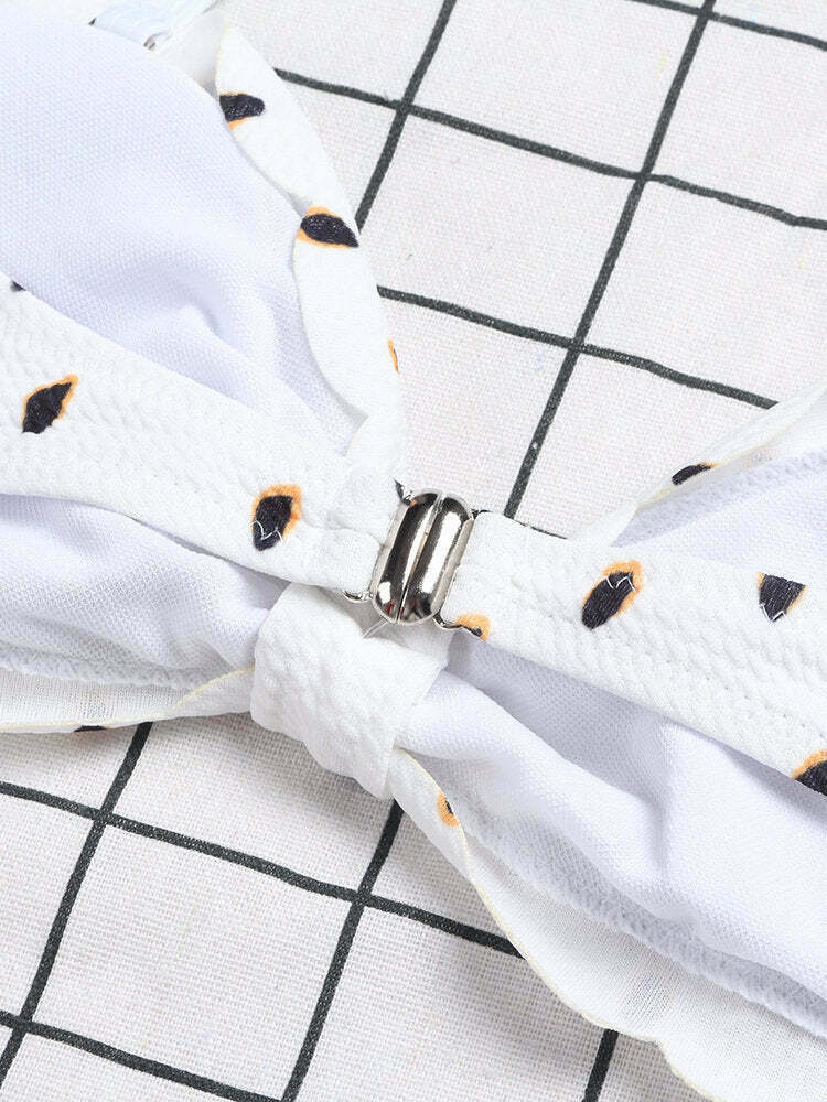 Y2K Fashion: Ruffled Wave Edge Backless Polka Dot Convertible Strap Bikinis Swimsuits Y2K Fashion: Ruffled Wave Edge Backless Polka Dot Convertible Strap Bikinis Swimsuits