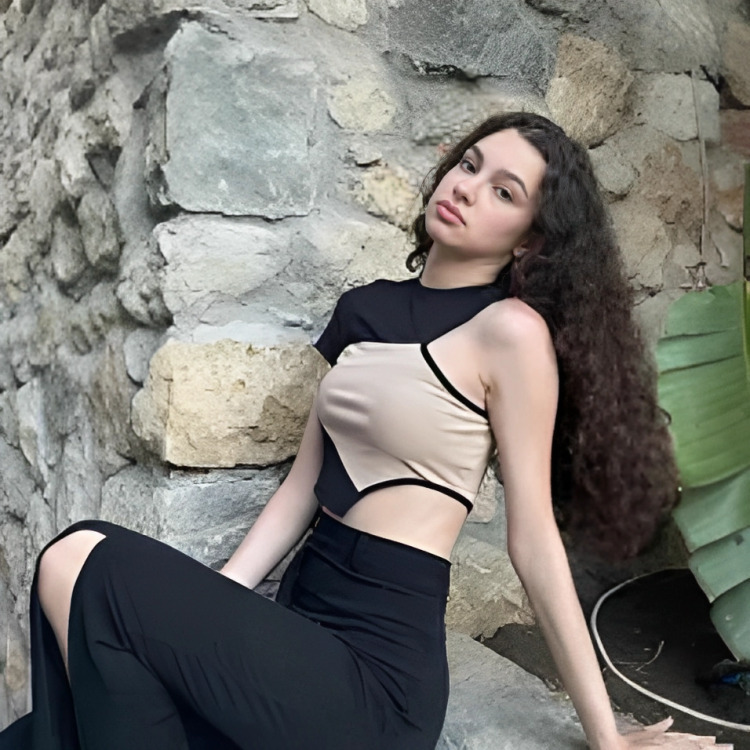 Y2K Fashion: She's Cutting Edge Crop Top - Coquette Aesthetic Grunge Style Cute Tops & Cargo Skirt Y2K Fashion: She's Cutting Edge Crop Top - Coquette Aesthetic Grunge Style Cute Tops & Cargo Skirt