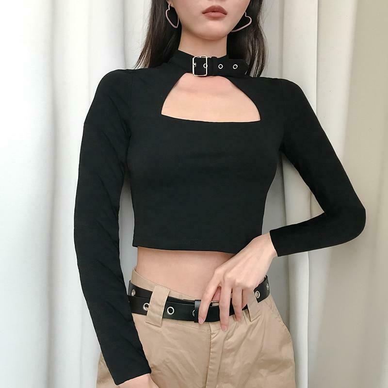 Y2K Fashion Short Sleeve Buckled Crop Top with Cutout Detail Y2K Fashion Short Sleeve Buckled Crop Top with Cutout Detail