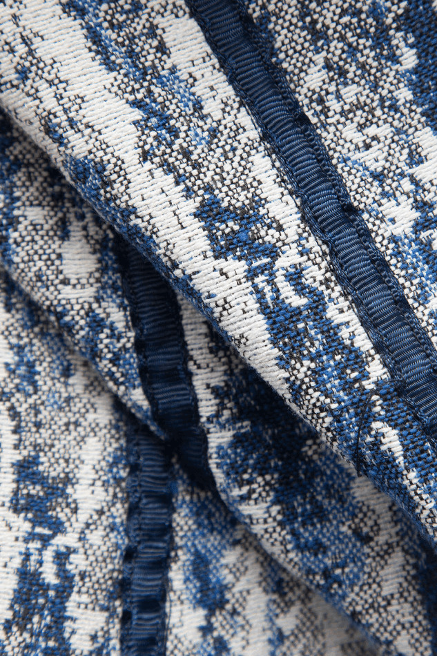 Y2K Fashion Strapless Corset Top: Zip Front Detail & Coquette Aesthetic Y2K Fashion Strapless Corset Top: Zip Front Detail & Coquette Aesthetic