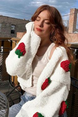 Y2K Fashion Strawberry Knitted Cardigan - Coquette Aesthetic Grunge Style