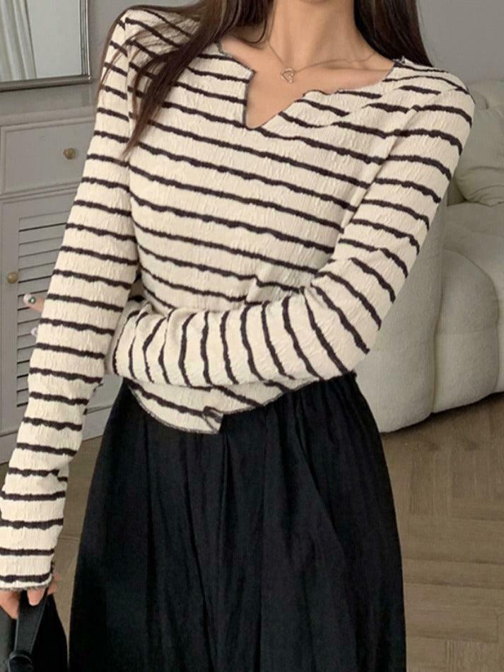 Y2K Fashion Textured Stripe V-Neck Irregular Hem Long Sleeve Tee - Coquette Aesthetic Grunge Style