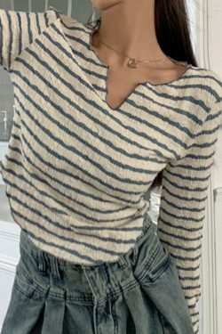 Y2K Fashion Textured Stripe V-Neck Irregular Hem Long Sleeve Tee - Coquette Aesthetic Grunge Style